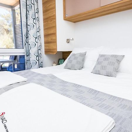 Luxury Mobile Homes Ivaci Rovinj Exteriör bild